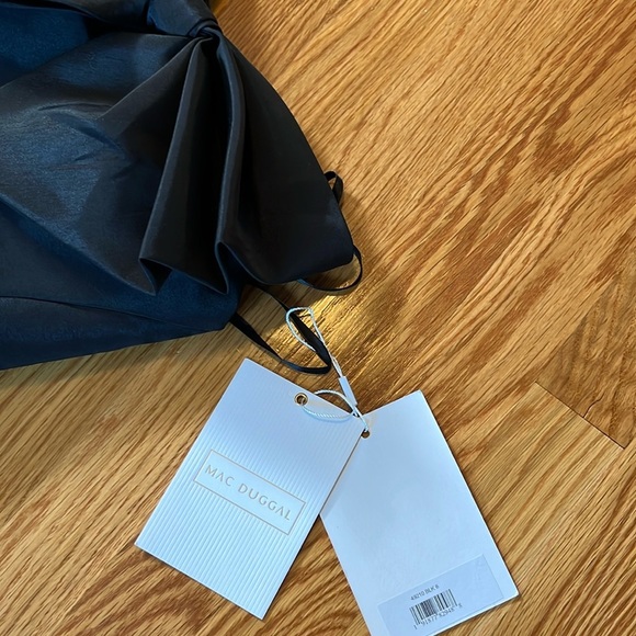 Mac Duggal Black Strapless Bow Fit and Flare Mini Dress Size 6 NWT - Picture 5 of 15